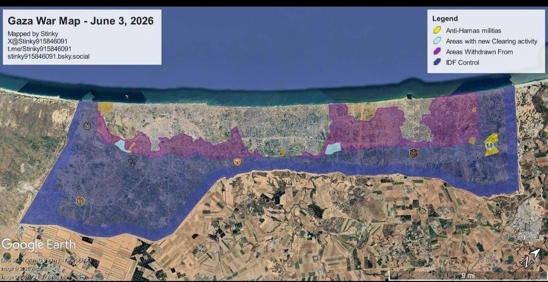 30 days to control 70% of Gaza...:⬅️Satellite images show the advance of the occupation army along the Gaza Strip border...🔴The army has expanded the yellow line westward along the Gaza Strip...⬅️Specifically in Beit Lahia and Rafah
